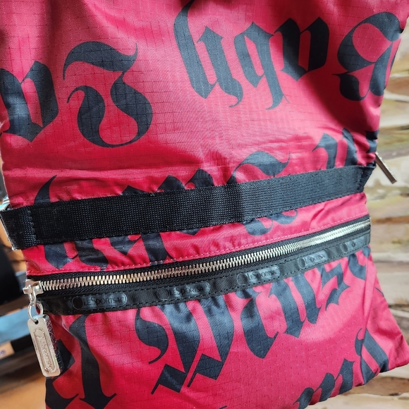 L.A.M.B. Gwen Stefani Makeup LeSportsac Red Rare Double Bum Waist Fanny Belt Bag - Picture 15 of 16